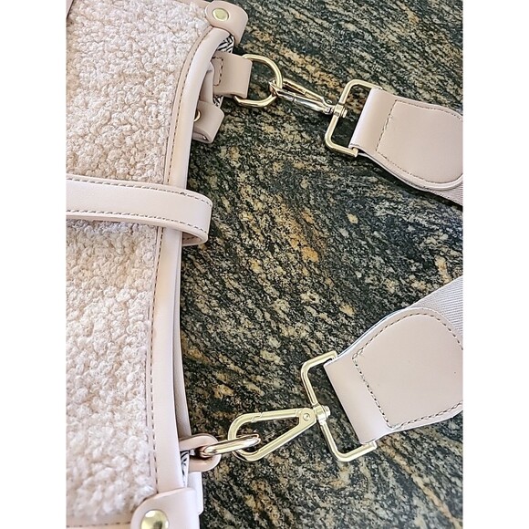 VEGAN FAUX LEATHER AND PLUSH (TERRY) DUSKY PINK HOBO CROSSBODY BAG - Picture 5 of 10